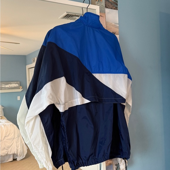 Nike Blue and White Men’s Colorblock Windbreaker - Picture 3 of 3